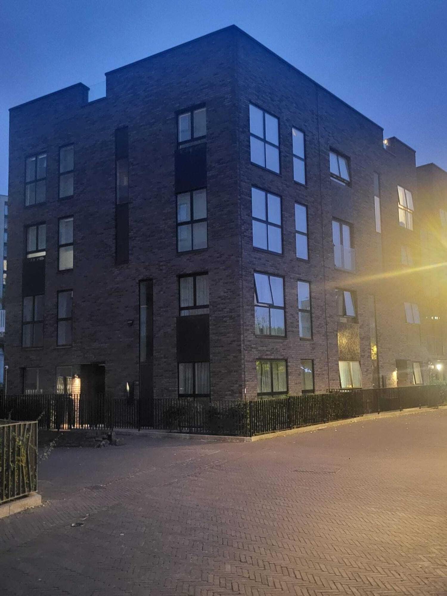 Kayz Lodge- Luxury Ensuite-Private & Shared Accommodation In A New House At The Olympic Village Overlooking Stratford Westfield And Tube Station London Eksteriør billede